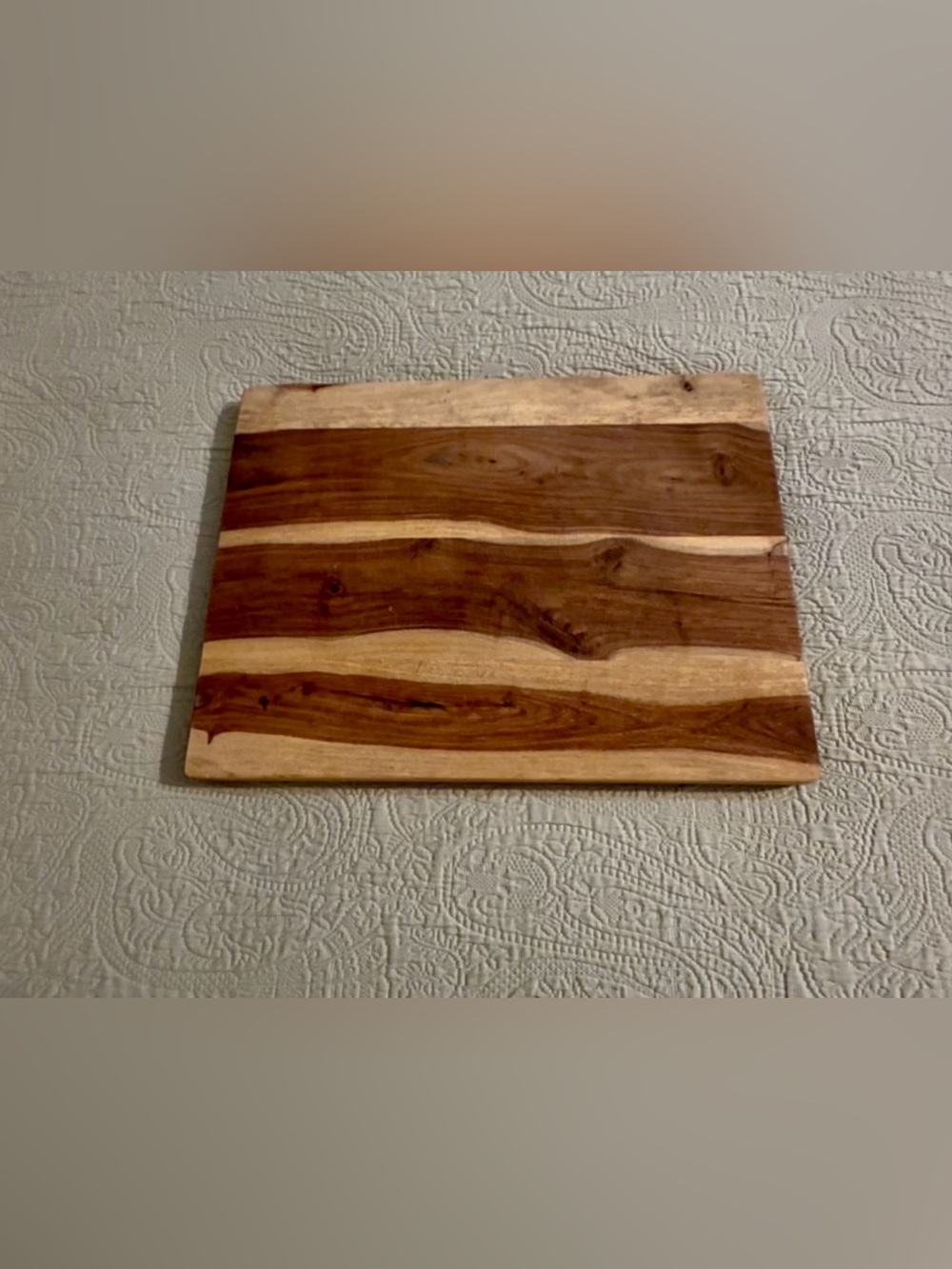 Architec Sheesham Gripperwood cutting board 12x16, used.